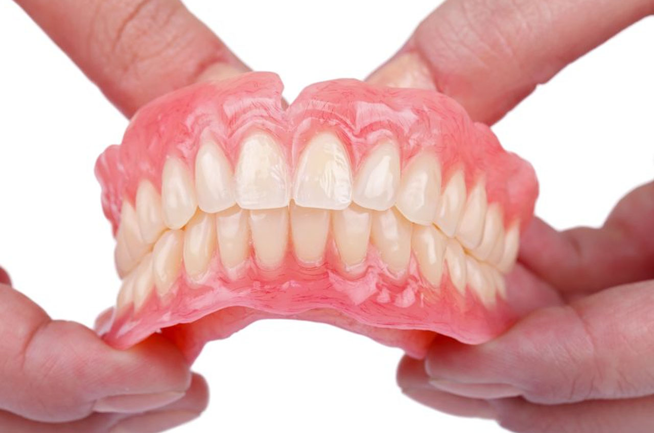 Dentures Treatment